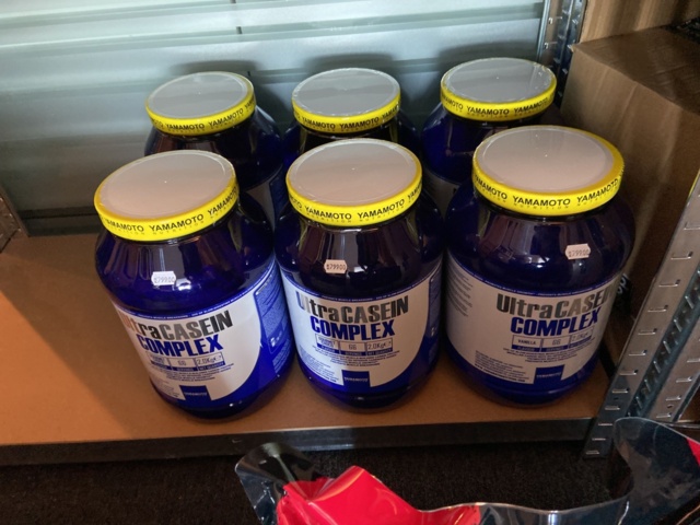 946515-18 Large batch of nutritional supplements for strength-oriented sports