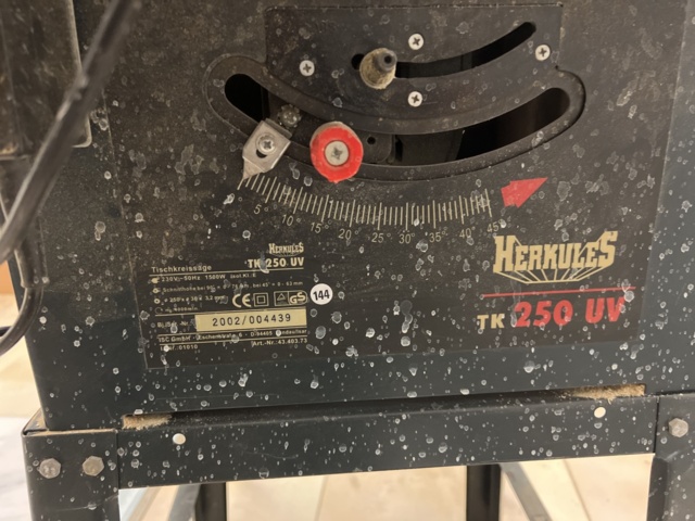 814784-4 Split saw, large and small