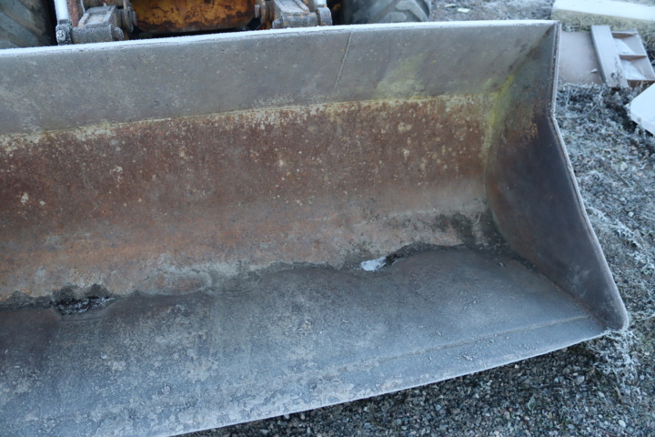 973112-13 Backhoe loader Volvo BM GM 616