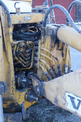 973112-20 Backhoe loader Volvo BM GM 616