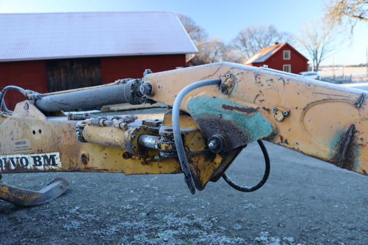 973112-23 Backhoe loader Volvo BM GM 616