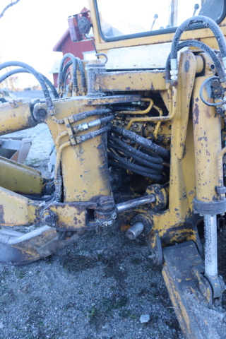 973112-25 Backhoe loader Volvo BM GM 616