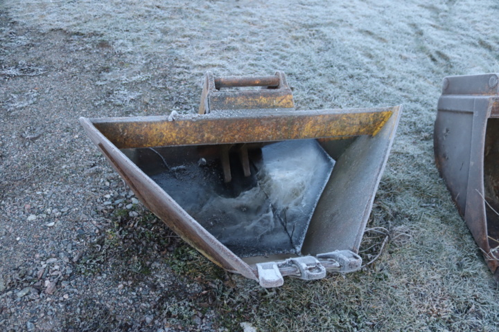 973112-28 Backhoe loader Volvo BM GM 616