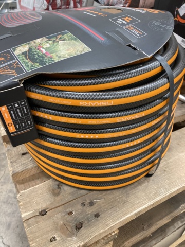 972008-3 Water hose Fiskars 19mm, 50m