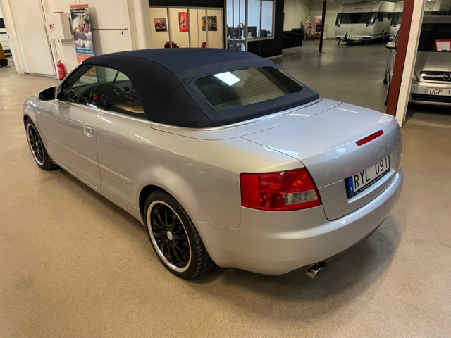 970093-4 Audi A4 Cabriolet 3.0 V6 - 2003