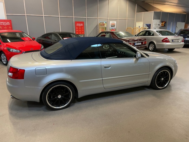 970093-7 Audi A4 Cabriolet 3.0 V6 - 2003