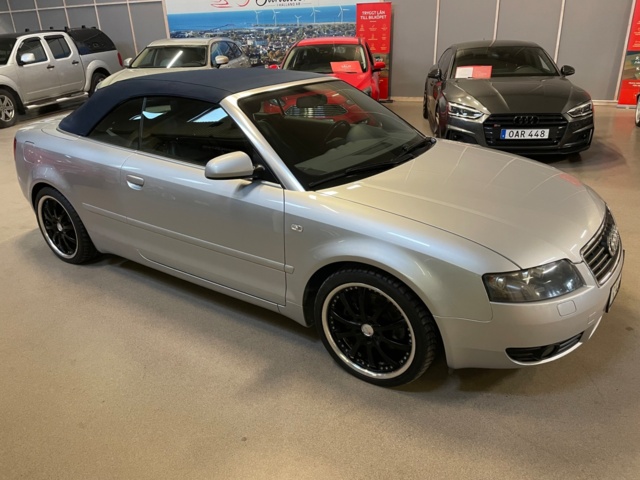 970093-8 Audi A4 Cabriolet 3.0 V6 - 2003