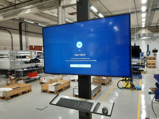 920853-1 Samsung TV, 50", mouse, keyboard and PC