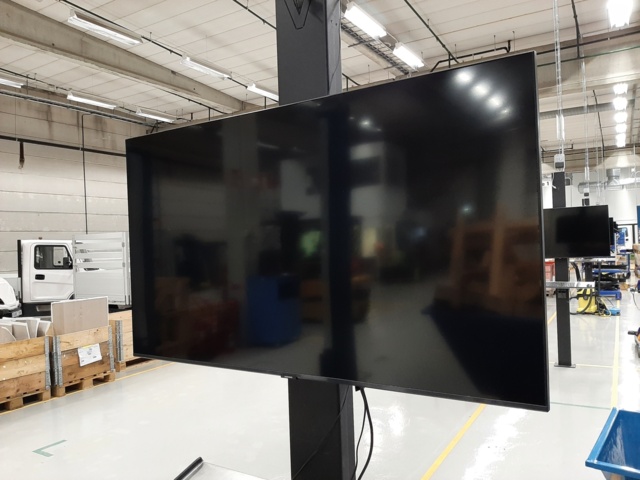 920856-1 Samsung Smart TV, 50", incl. PC unit & computer accessories #6