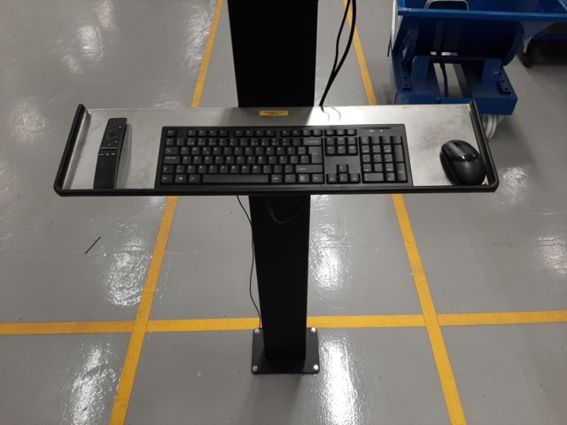 920856-8 Samsung Smart TV, 50", incl. PC unit & computer accessories #6