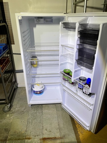 777203-2 Gram refrigerator