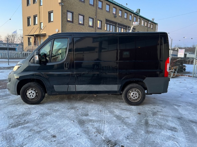 953001-2 Peugeot Boxer Van 330 2.2 HDi - 2014