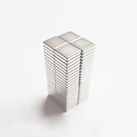 973765-1 250 magnets, 10x10x2mm, NdFeB - Shipping included
