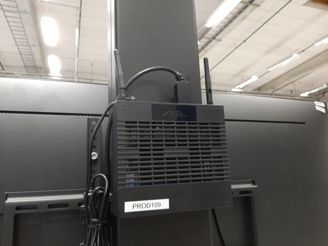 920843-11 Samsung Smart TV, 50", incl. PC unit & computer accessories #2