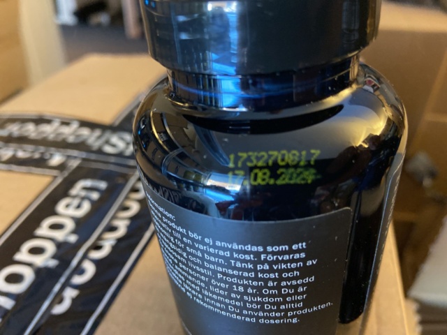 946515-23 Large batch of nutritional supplements for strength-oriented sports