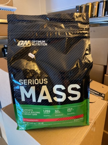 946515-24 Large batch of nutritional supplements for strength-oriented sports