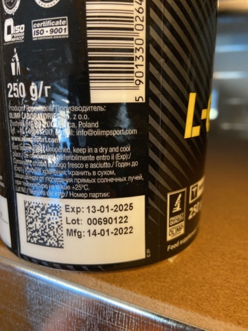 946515-43 Large batch of nutritional supplements for strength-oriented sports