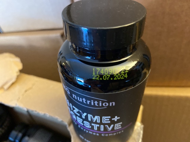 946515-52 Large batch of nutritional supplements for strength-oriented sports