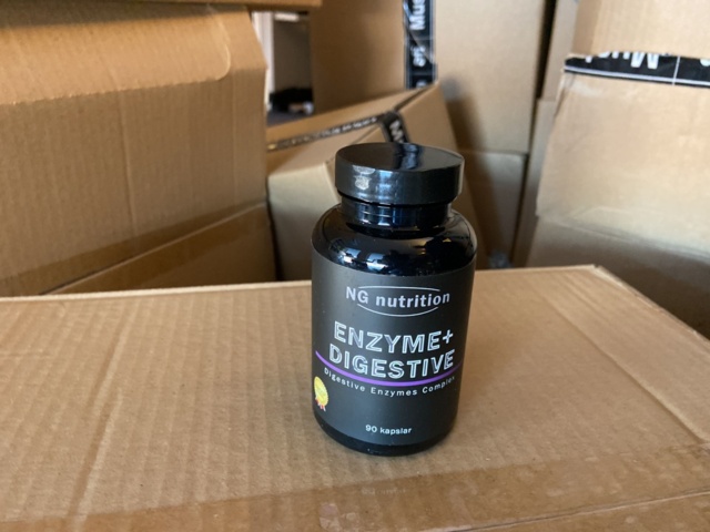 946515-57 Large batch of nutritional supplements for strength-oriented sports