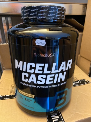 946515-67 Large batch of nutritional supplements for strength-oriented sports