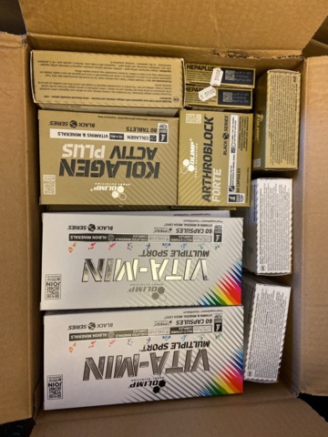 946515-71 Large batch of nutritional supplements for strength-oriented sports