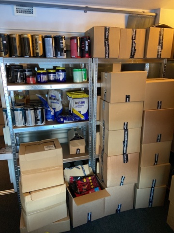 946515-80 Large batch of nutritional supplements for strength-oriented sports