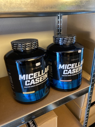 946515-83 Large batch of nutritional supplements for strength-oriented sports