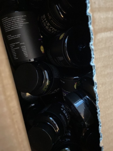 946515-84 Large batch of nutritional supplements for strength-oriented sports