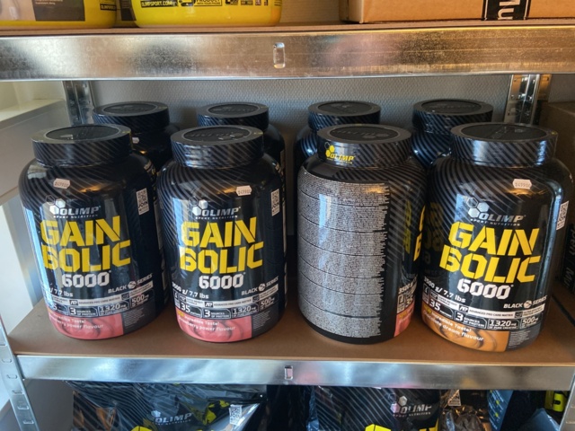 946515-90 Large batch of nutritional supplements for strength-oriented sports