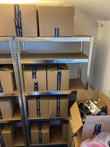 946515-114 Large batch of nutritional supplements for strength-oriented sports