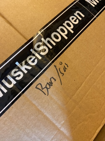 946515-127 Large batch of nutritional supplements for strength-oriented sports