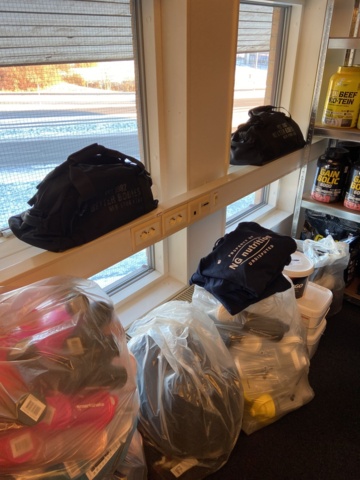 946515-132 Large batch of nutritional supplements for strength-oriented sports