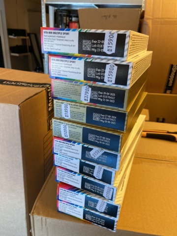 946515-144 Large batch of nutritional supplements for strength-oriented sports