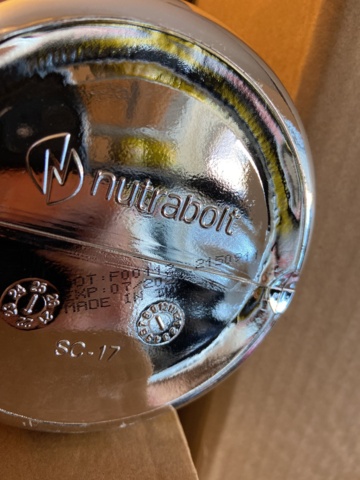 946515-147 Large batch of nutritional supplements for strength-oriented sports