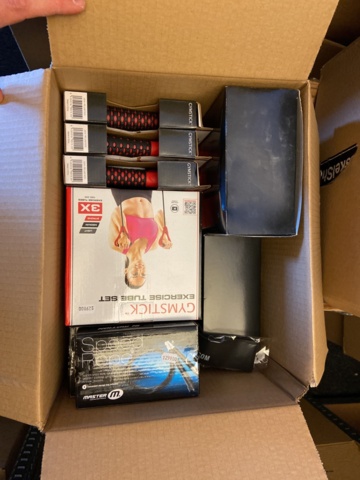 946515-194 Large batch of nutritional supplements for strength-oriented sports