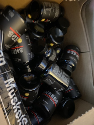 946515-197 Large batch of nutritional supplements for strength-oriented sports