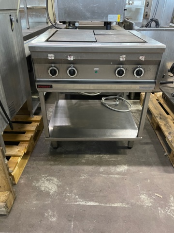 777083-1 Restaurant stove 4 plate folding plates