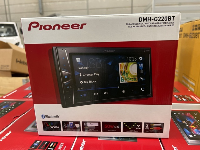921775-1 Bluetooth car stereo Pioneer DMH-G220BT, a total of 51 units