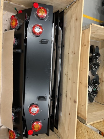 921788-3 Rear ramp with light for electric vehicles, 9 pieces