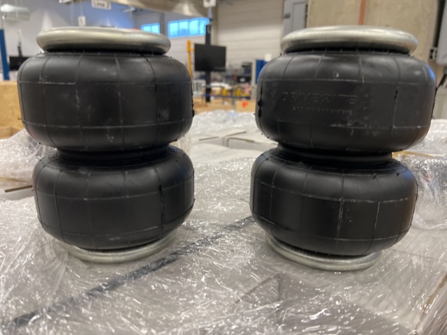 921791-2 Lot of air bellows, automatic for electric vehicles