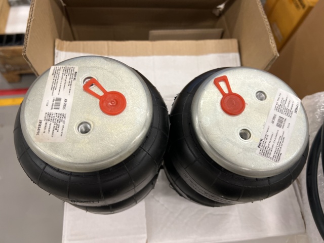 921792-3 Lot of air bellows, automatic for electric vehicles