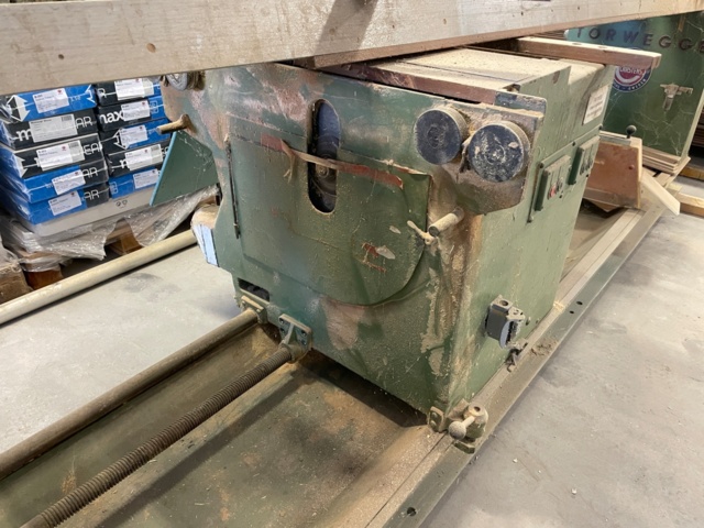 974565-7 Torwegge double saw