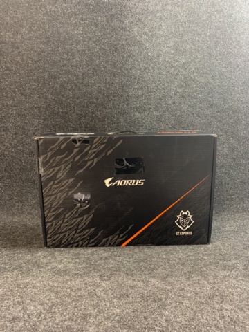 974654-2 17.3" gaming laptop Gigabyte AORUS 17 (AORUS 17G YC-8NE6450SH)