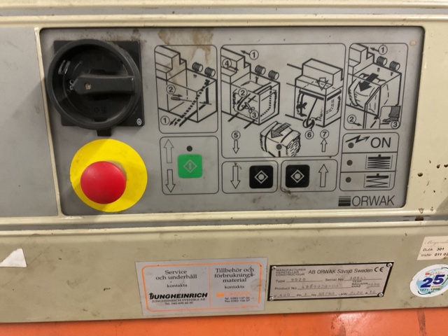 961169-2 Compactor / baler ORWAK 9020