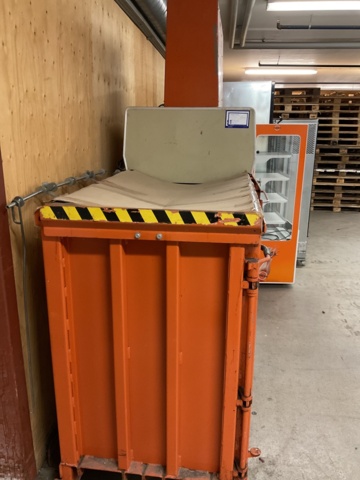 961169-5 Compactor / baler ORWAK 9020