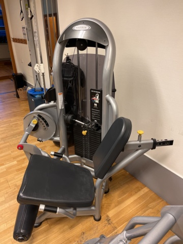 962356-12 Matrix exercise machine