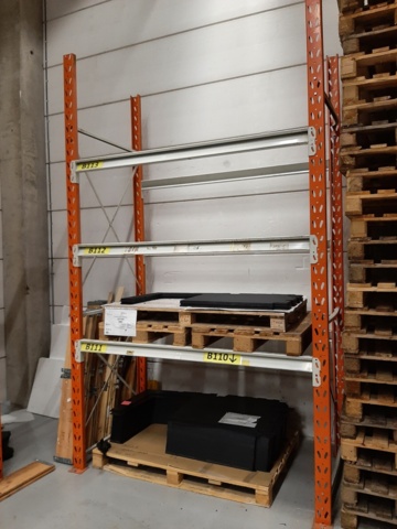 920924-7 Stallage, 14 sections