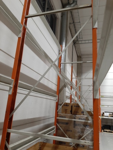 920924-9 Stallage, 14 sections