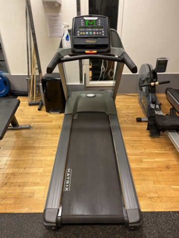 962371-1 Matrix Treadmill