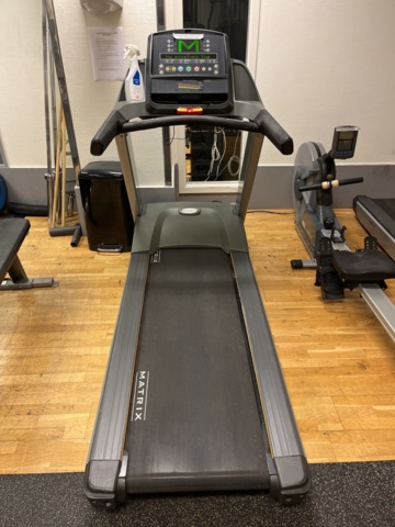 962371-2 Matrix Treadmill